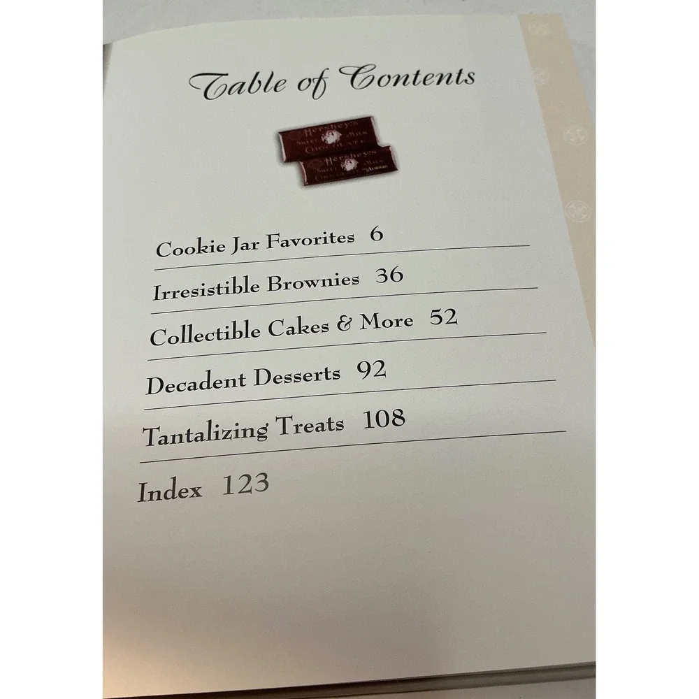 Hershey's Y2K Classic Recipes Cookbook Chocolate Desserts Hardcover 2000 Edition